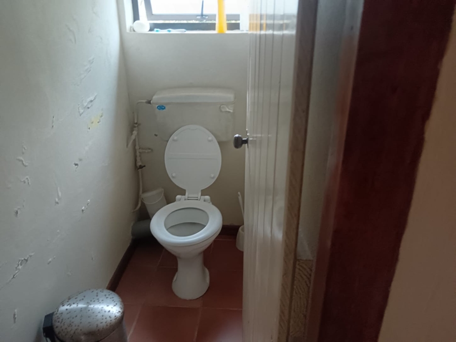 4 Bedroom Property for Sale in Beacon Bay North Eastern Cape